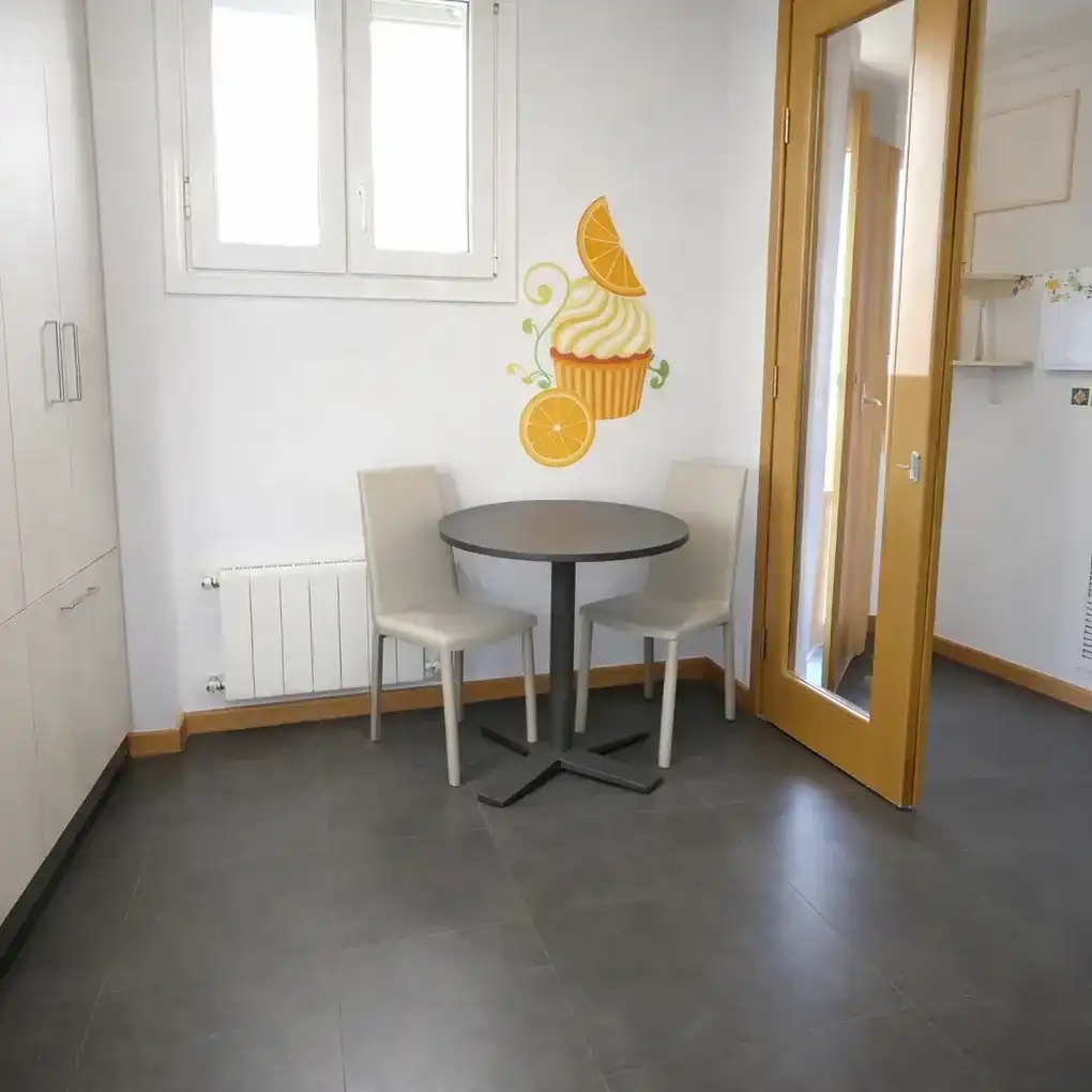 Piso en venta en Vitoria - Gasteiz con Calefacción, Parquet y Terraza