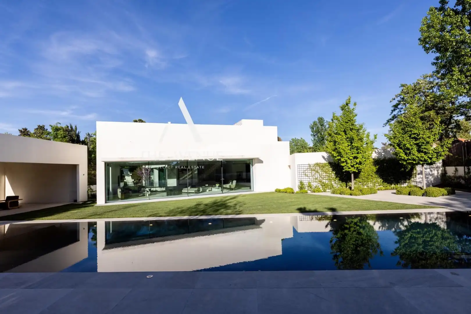 Exterior view of Houses for sale in Pozuelo de Alarcón  with Heating and Swimming Pool