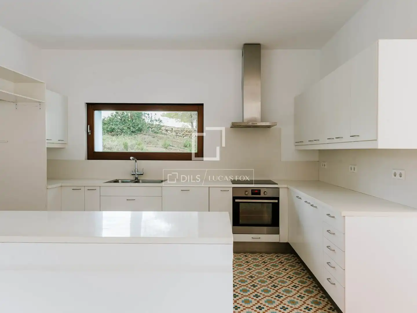 Cocina de Casa o chalet en venta en Santa Eulària des Riu con Aire acondicionado, Calefacción y Jardín privado