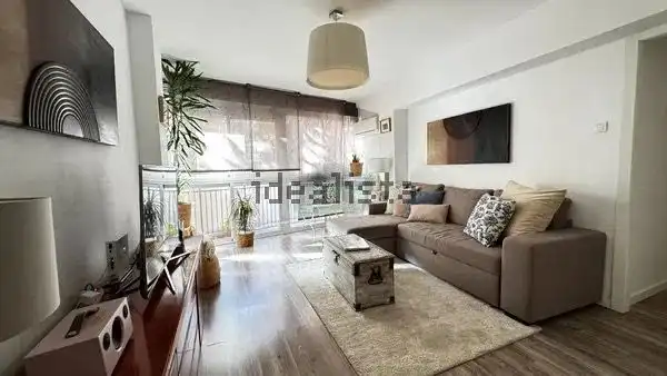 Sala de estar de Piso de alquiler en  Granada Capital con Aire acondicionado, Parquet y Lavadora
