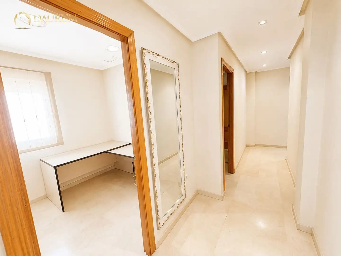 Flat for rent in Calle La Torre, Plaza Crevillente - Antiguos Juzgados - El Asilo