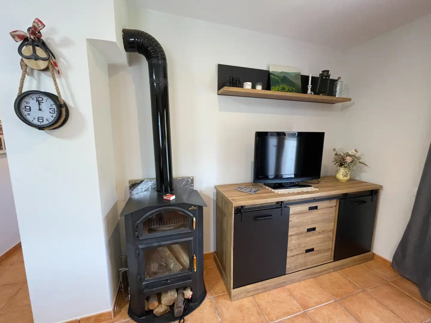 Apartament amb terrassa en venda a Carrer Unica; Vilamur 8, imagen 20