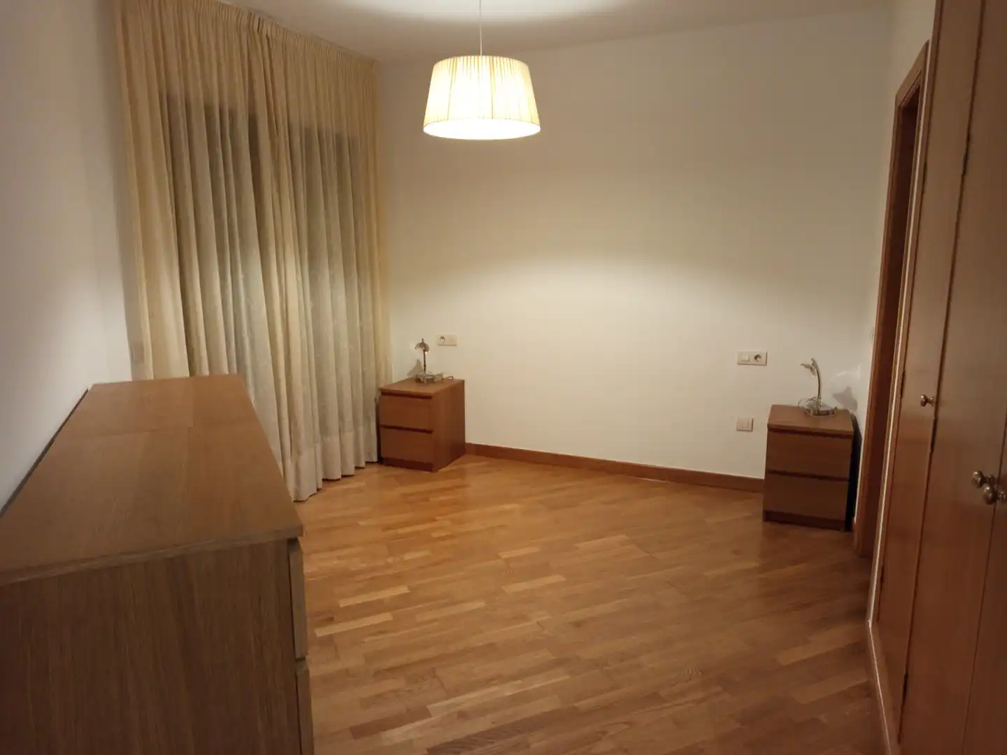 Habitación de Piso en venta en Murcia con Aire acondicionado, Parquet y Terraza