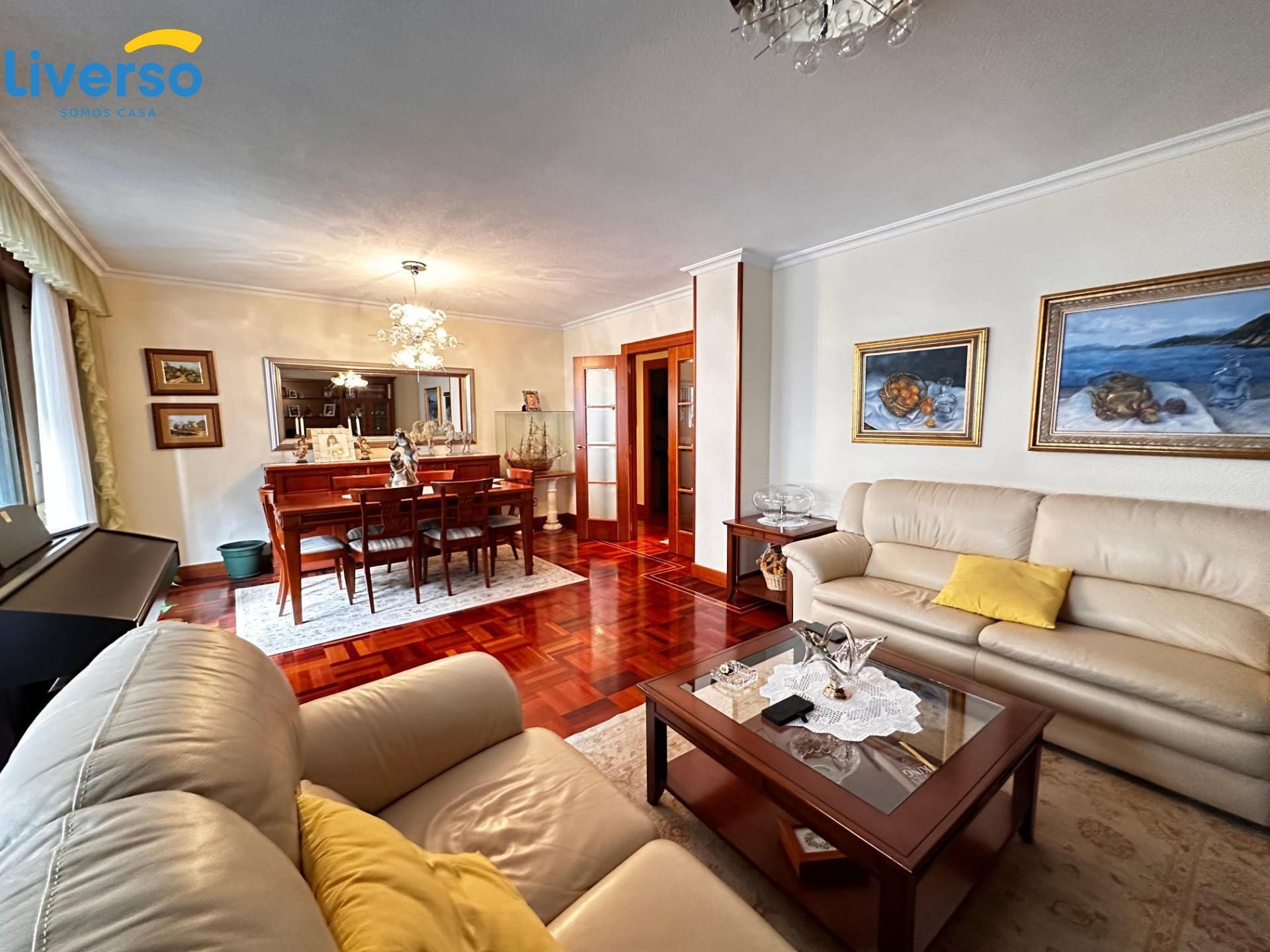 Sala de estar de Piso en venta en Aranda de Duero con Terraza, Trastero y Amueblado