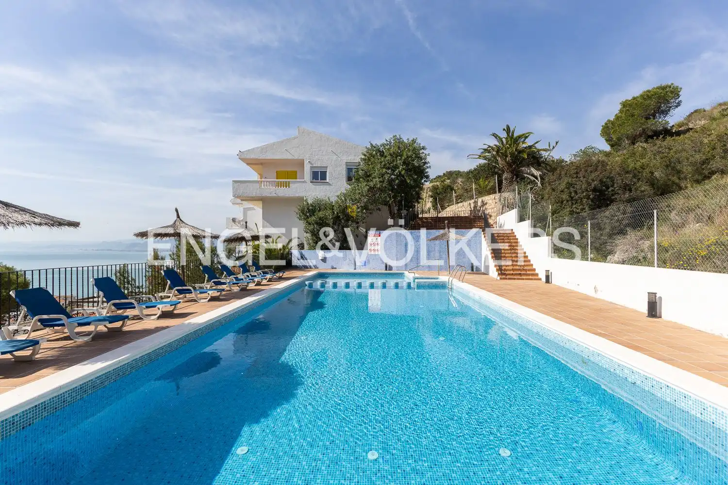 Piscina de Ático de alquiler en Cullera con Aire acondicionado, Calefacción y Parquet