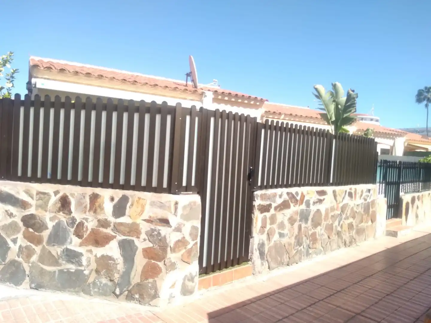 Exterior view of Detached homes for sale in San Bartolomé de Tirajana  with Private garden, Terrace and Storage room