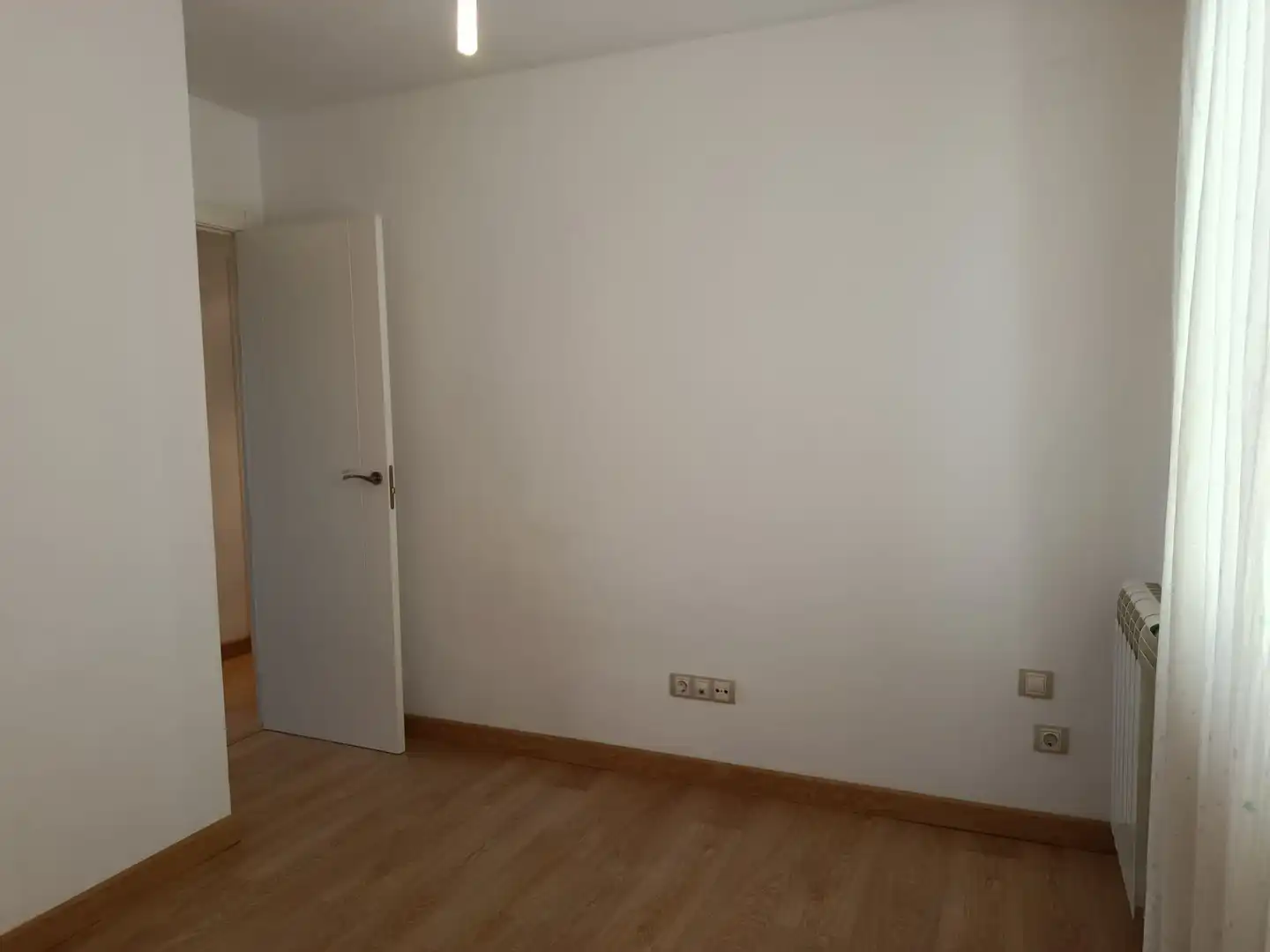 Habitación de Piso en venta en Badalona con Aire acondicionado, Calefacción y Parquet