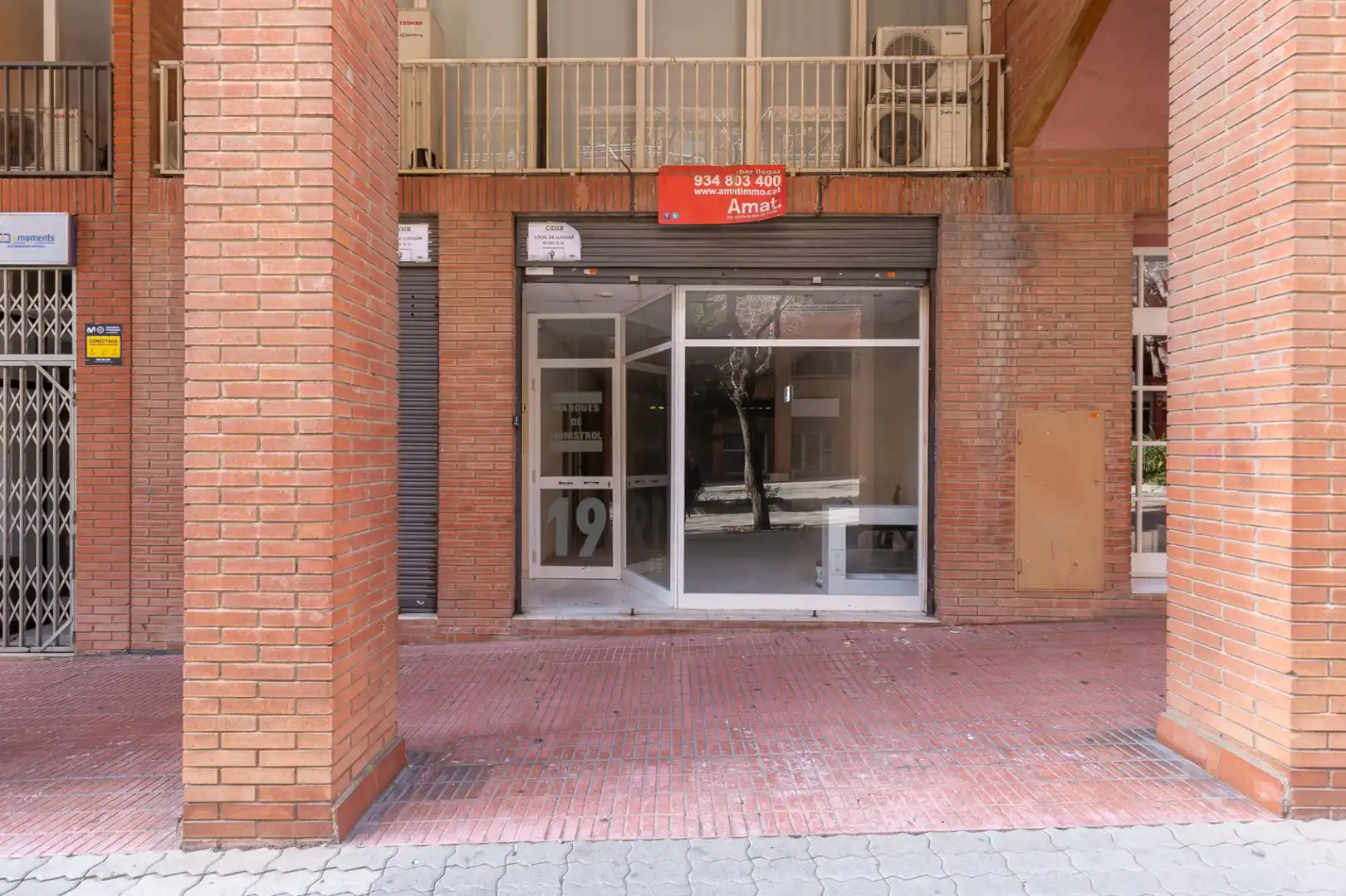 Geschaftsraum zum Verkauf in Sant Joan Despí mit Klimaanlage