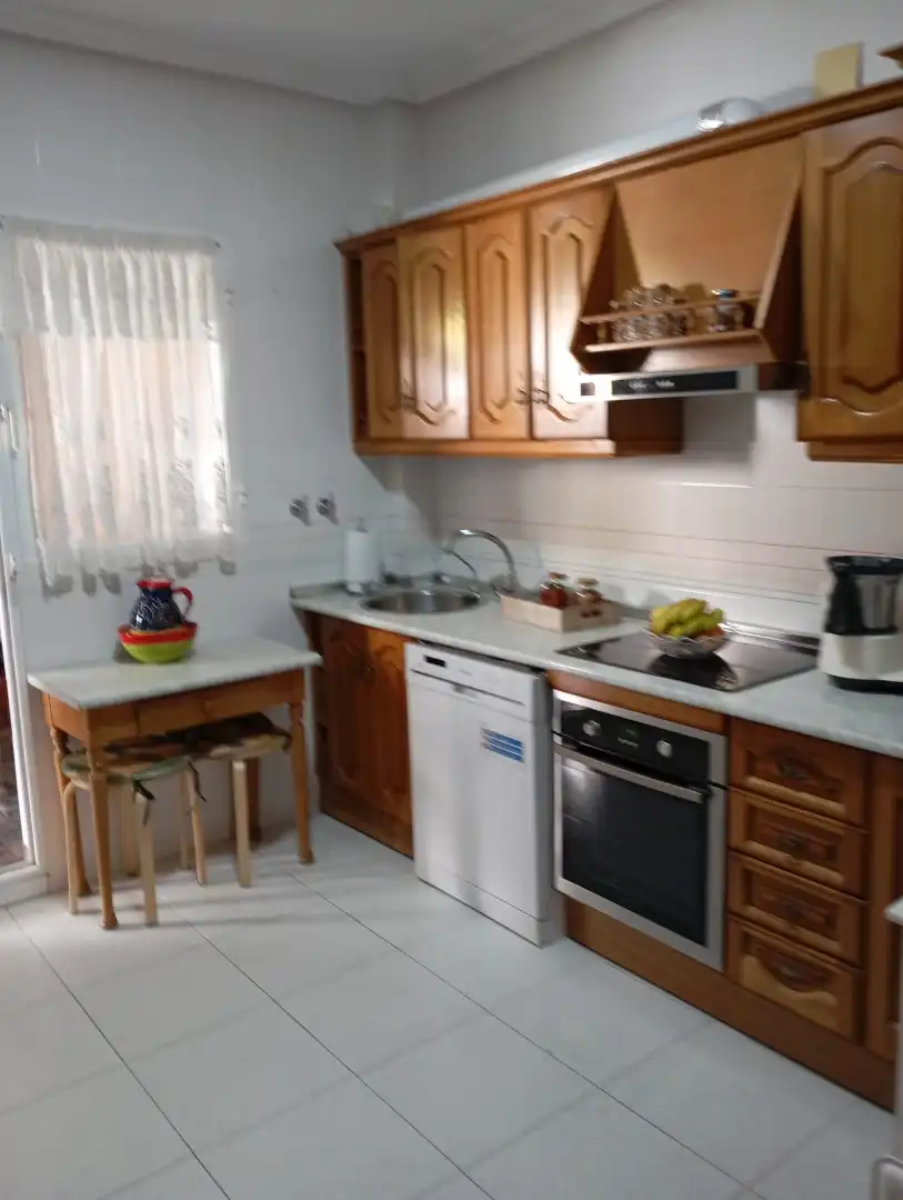 Cuina de Casa o xalet en venda en Linares amb Aire condicionat i Calefacció