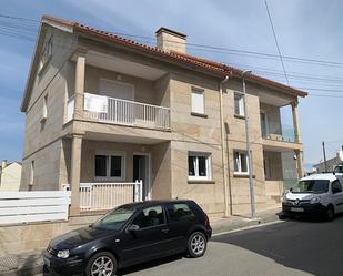 Exterior view of Single-family semi-detached for sale in Cambados  with Terrace and Balcony