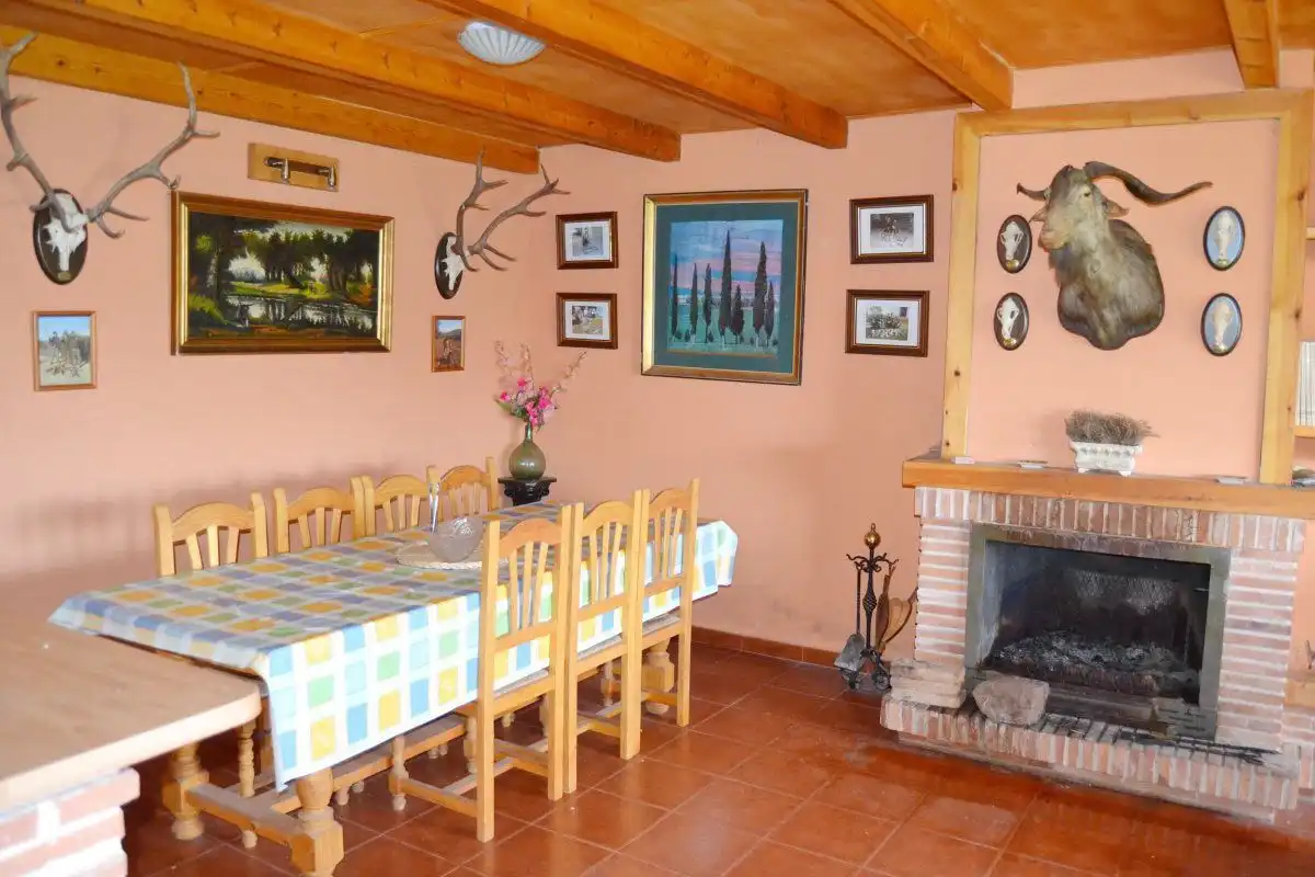Casa rústica en venda a Valdepeñas, imagen 2