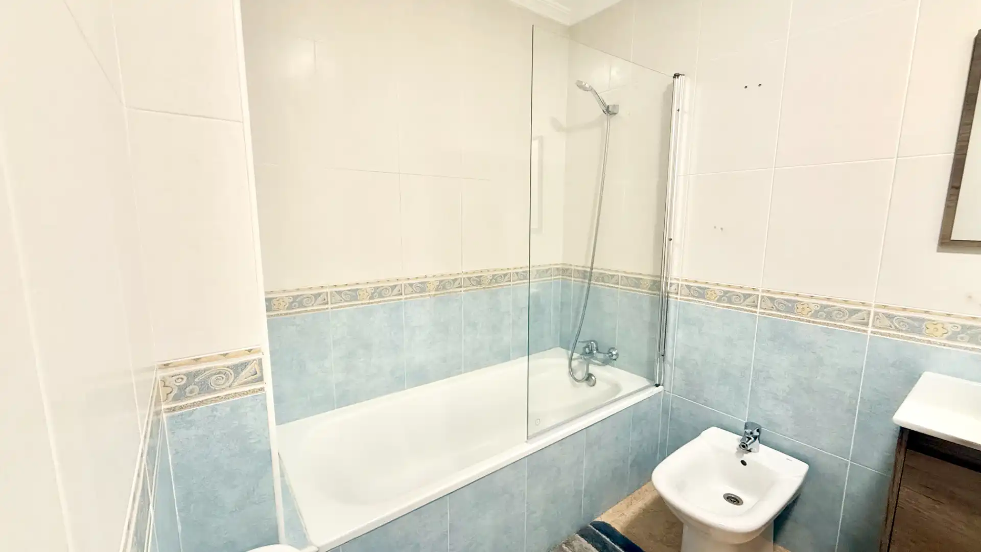 Baño de Piso en venta en Roquetas de Mar