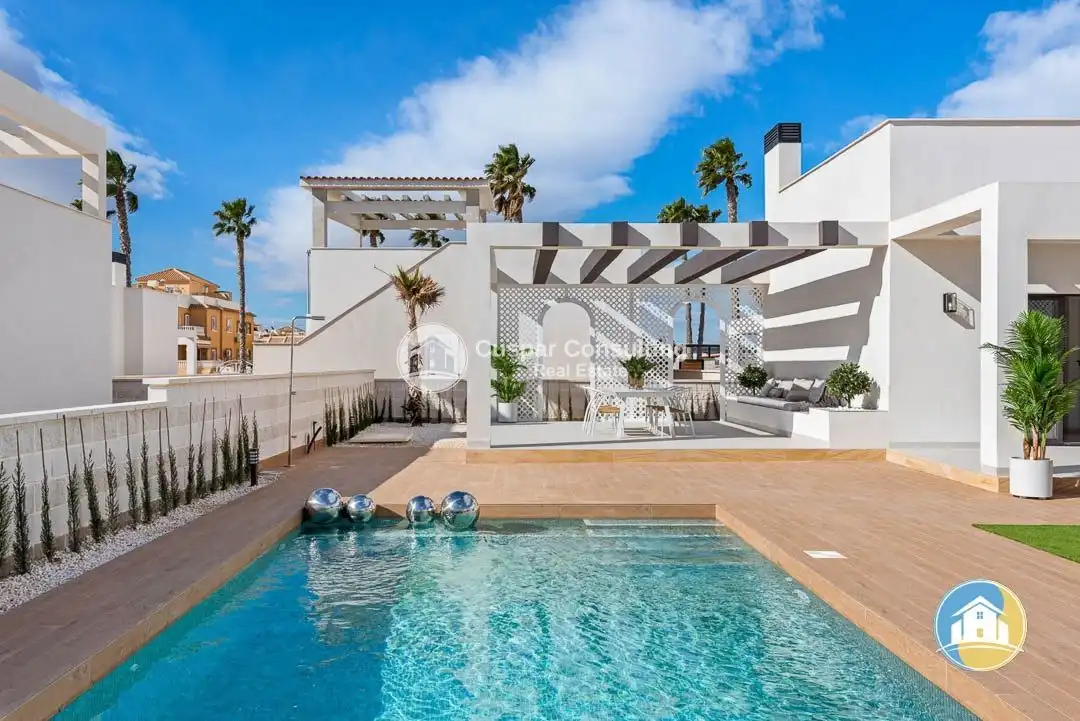 Piscina de Casa o chalet en venta en Rojales con Aire acondicionado, Calefacción y Jardín privado