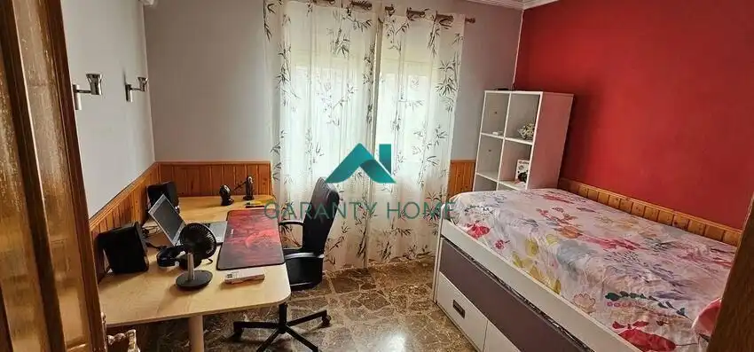 Habitación de Casa adosada en venta en Murcia con Aire acondicionado, Calefacción y Terraza