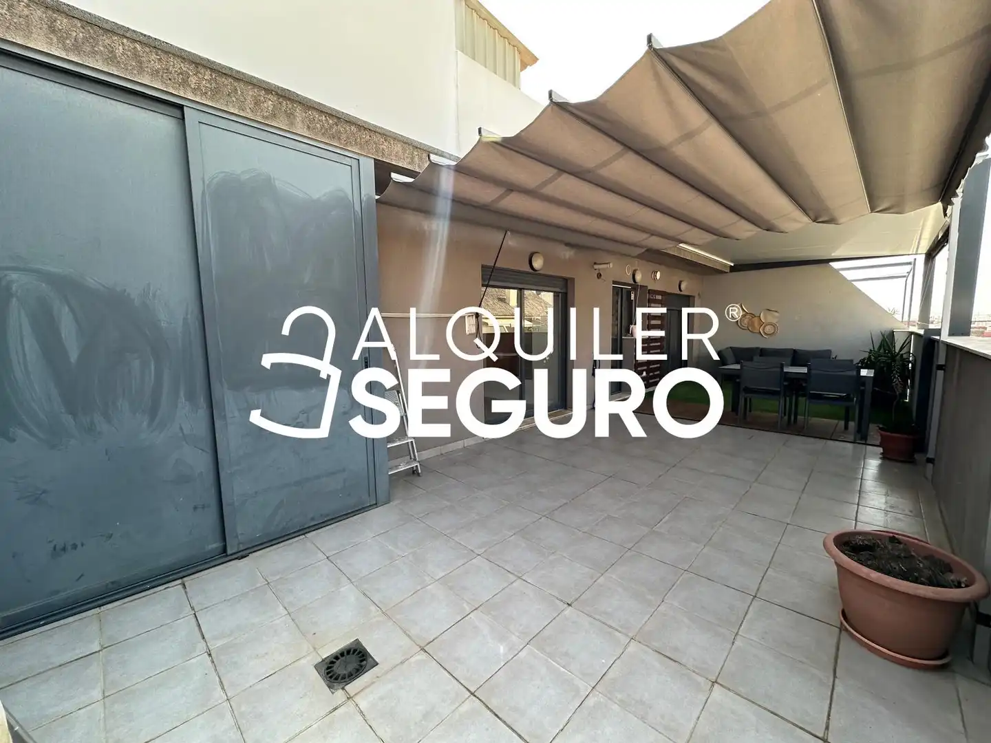 Ático de alquiler en Paiporta con Aire acondicionado, Calefacción y Terraza