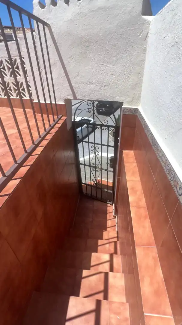 Piso de alquiler en Cártama con Terraza, Amueblado y Horno