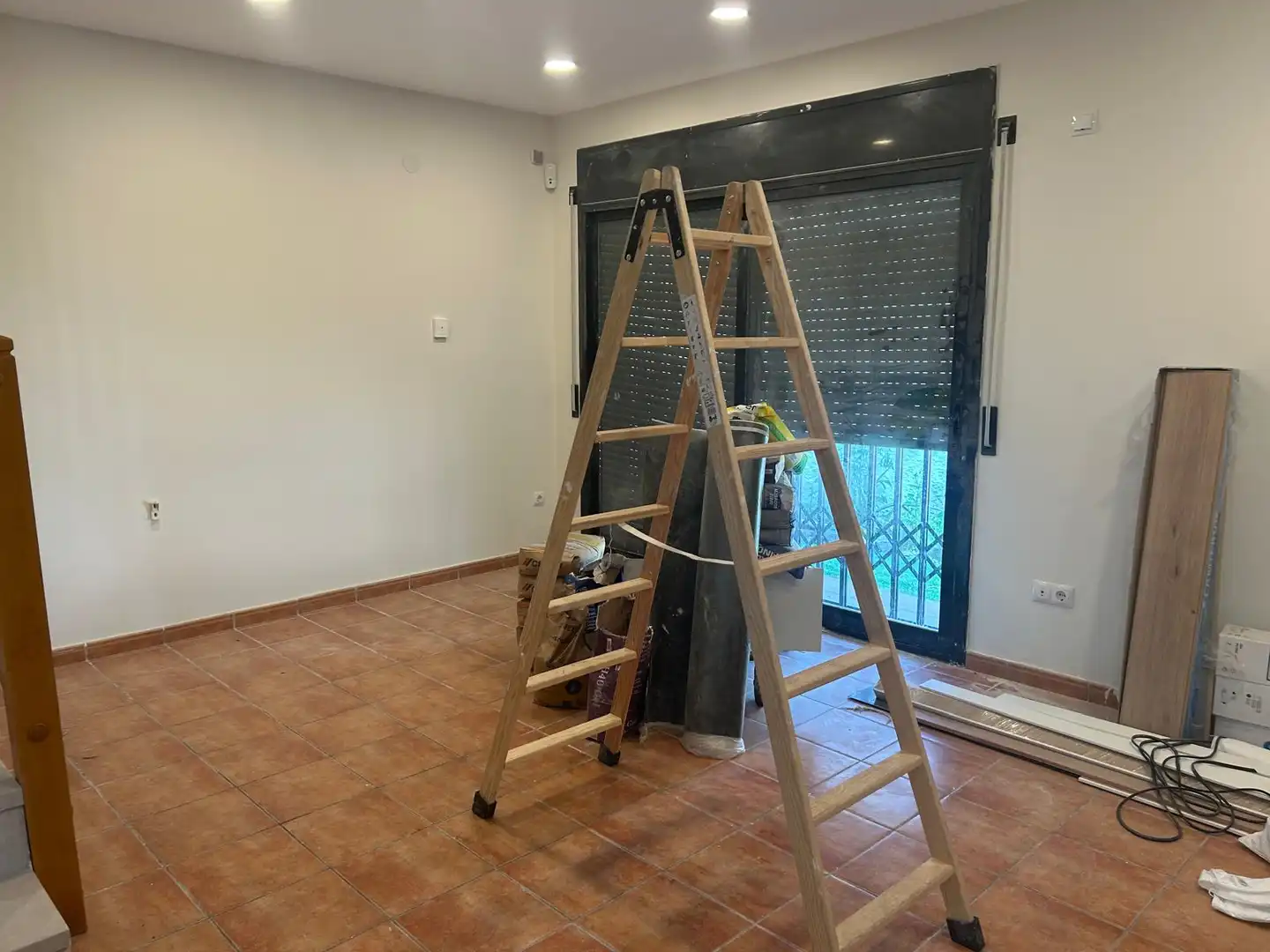 Jardín de Casa adosada en venta en Vilanova i la Geltrú con Aire acondicionado, Calefacción y Jardín privado