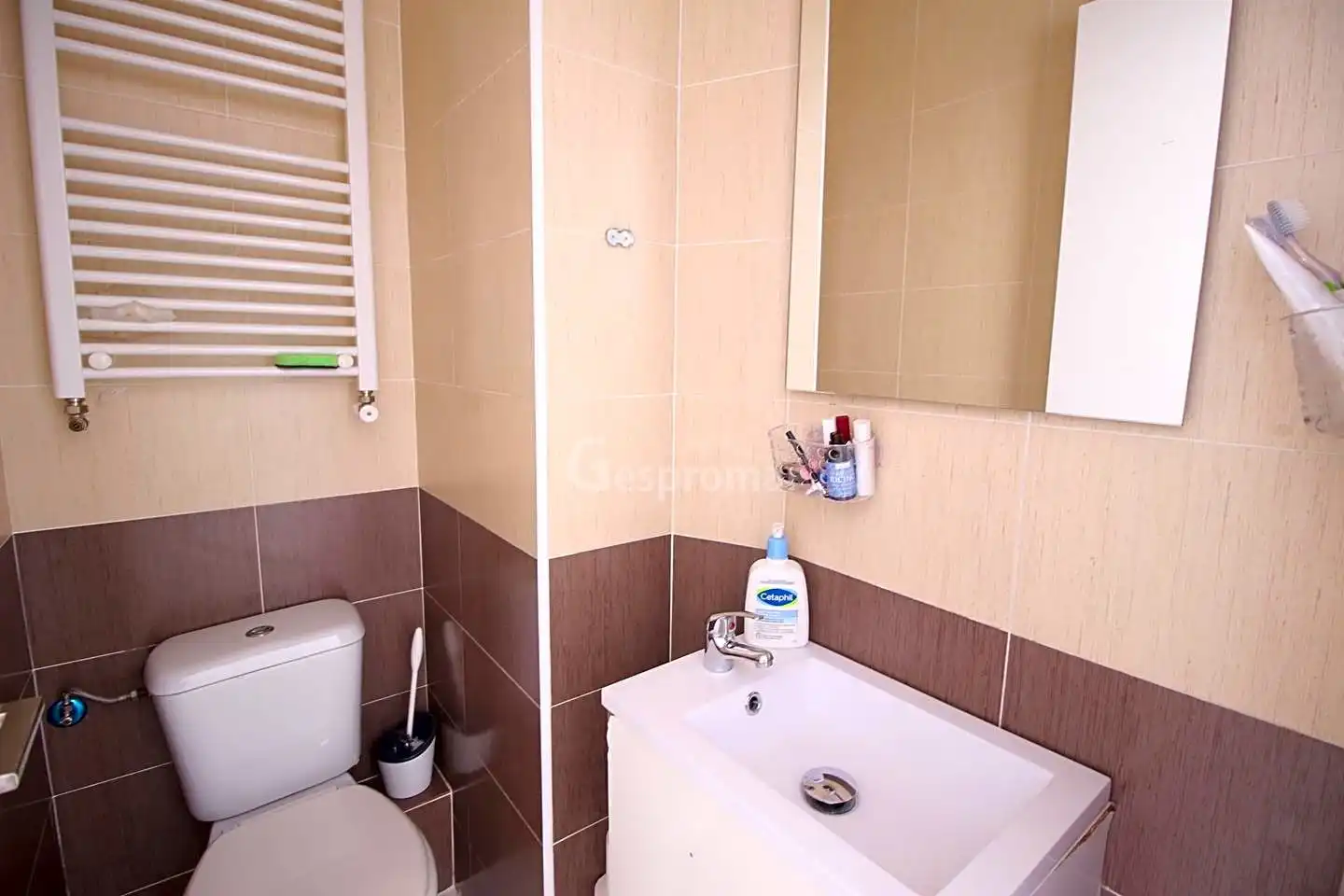 Flat for sale in De Barrionuevo, Lucero