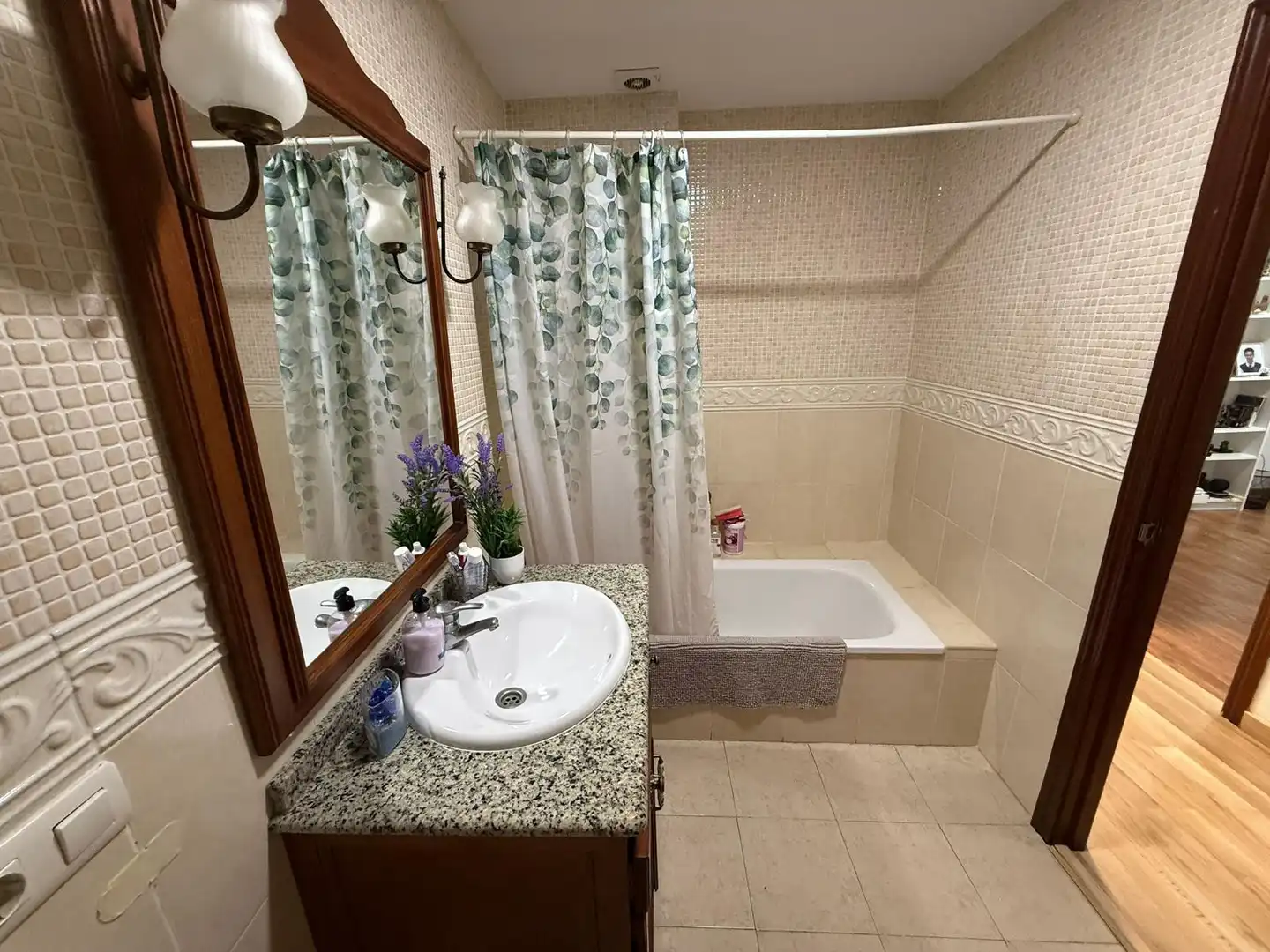 Badezimmer von Wohnungen zum Verkauf in Estepona mit Terrasse und Abstellraum