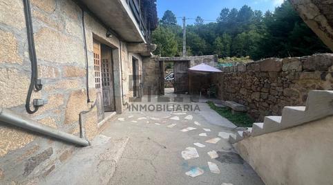 Foto 2 de Casa o xalet en venda a Lg. Alongos, Toén, Ourense
