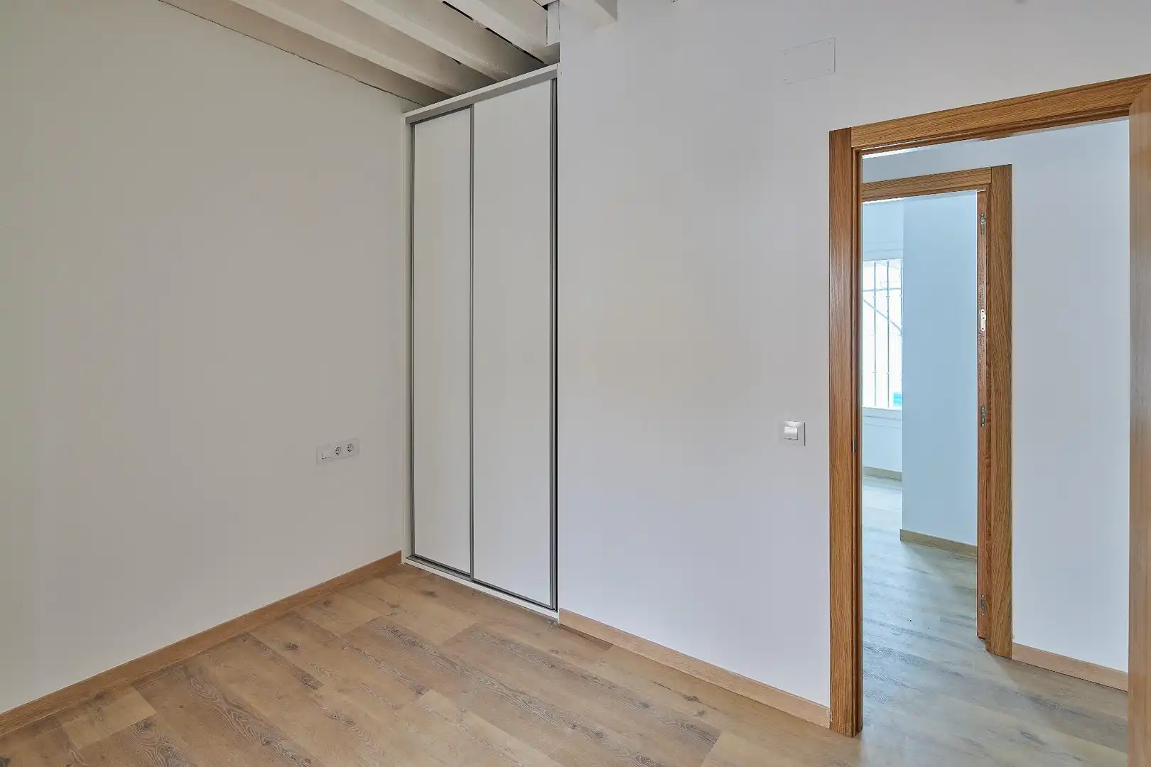 Habitación de Planta baja en venta en Cádiz