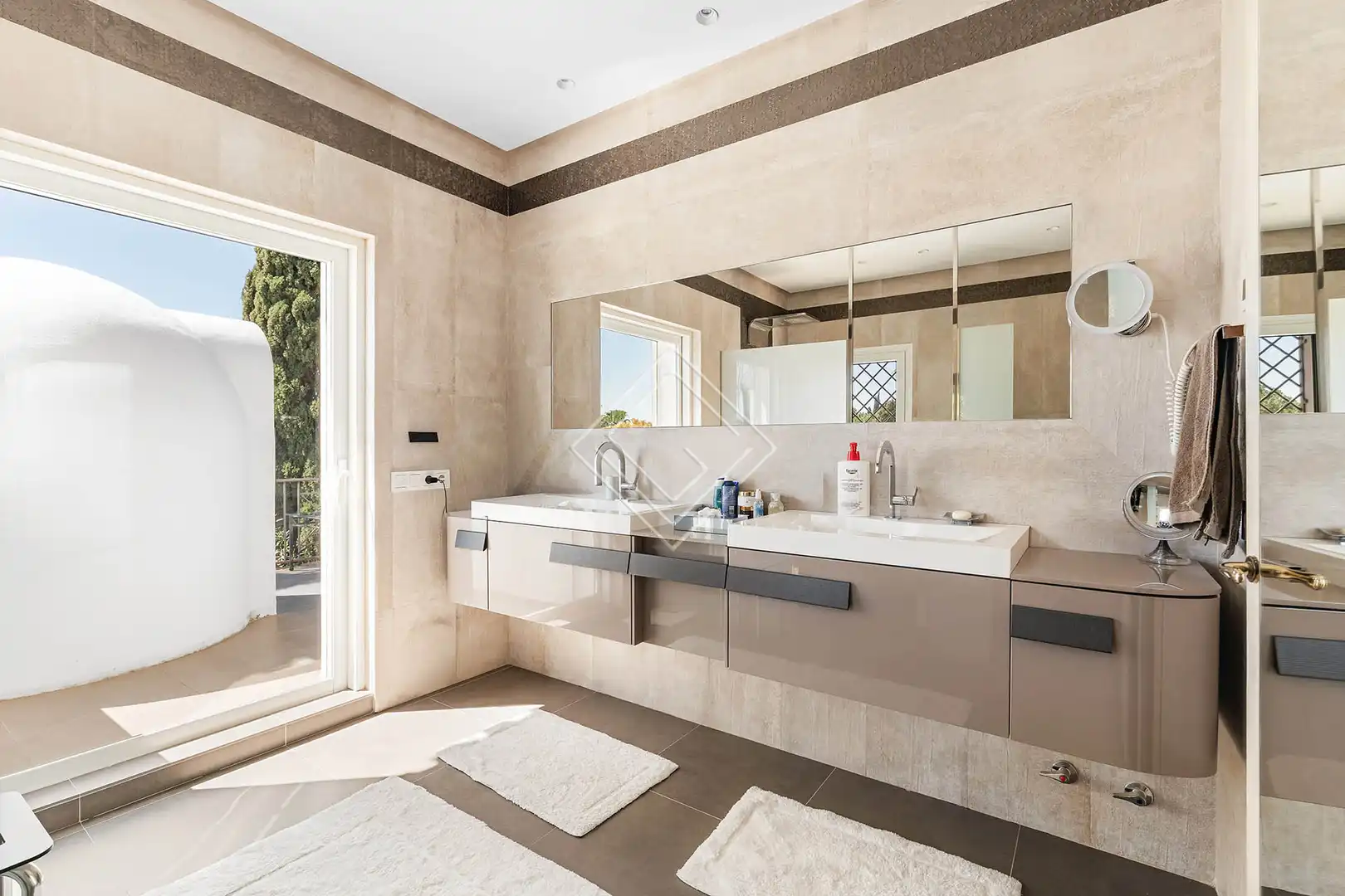 Chalet con piscina en venta en Milla de Oro, imagen 28