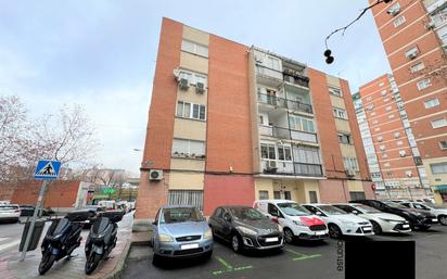 Exterior view of Flat for sale in  Madrid Capital  with Air Conditioner, Heating and Storage room