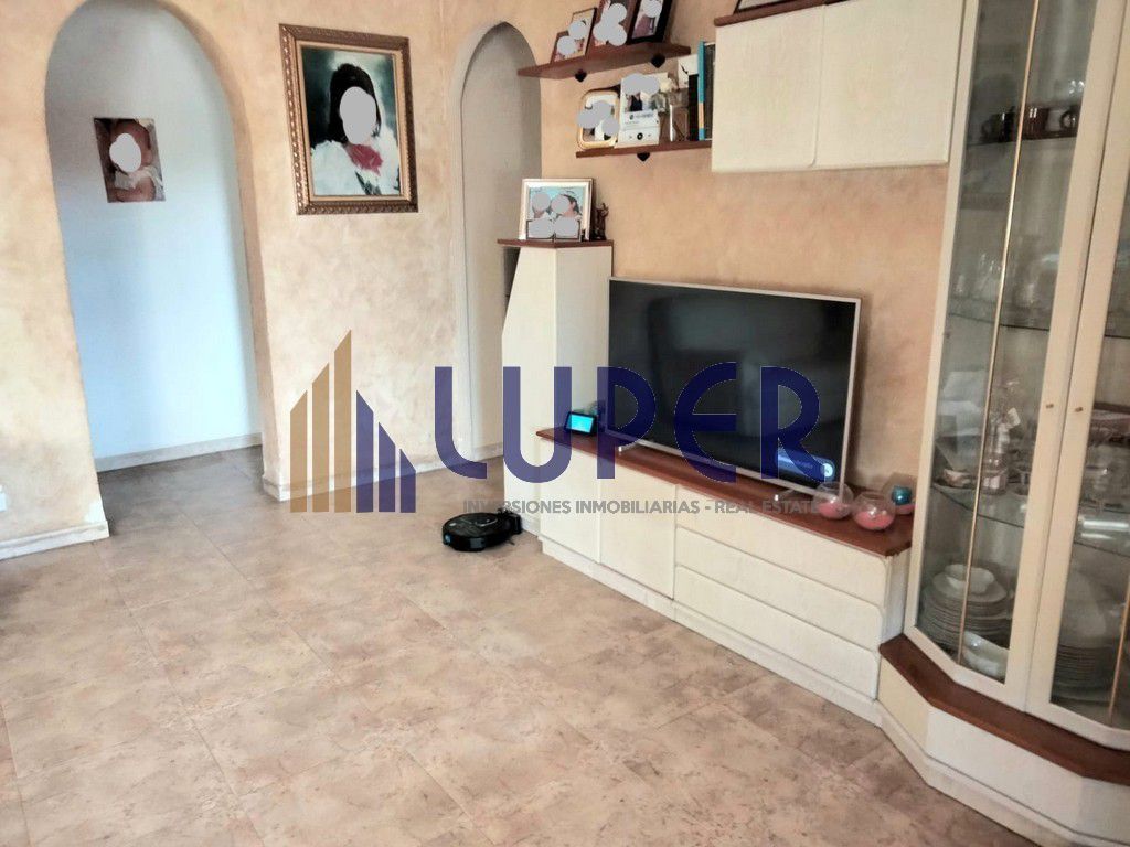 Sala d'estar de Casa o xalet en venda en Alicante / Alacant amb Traster