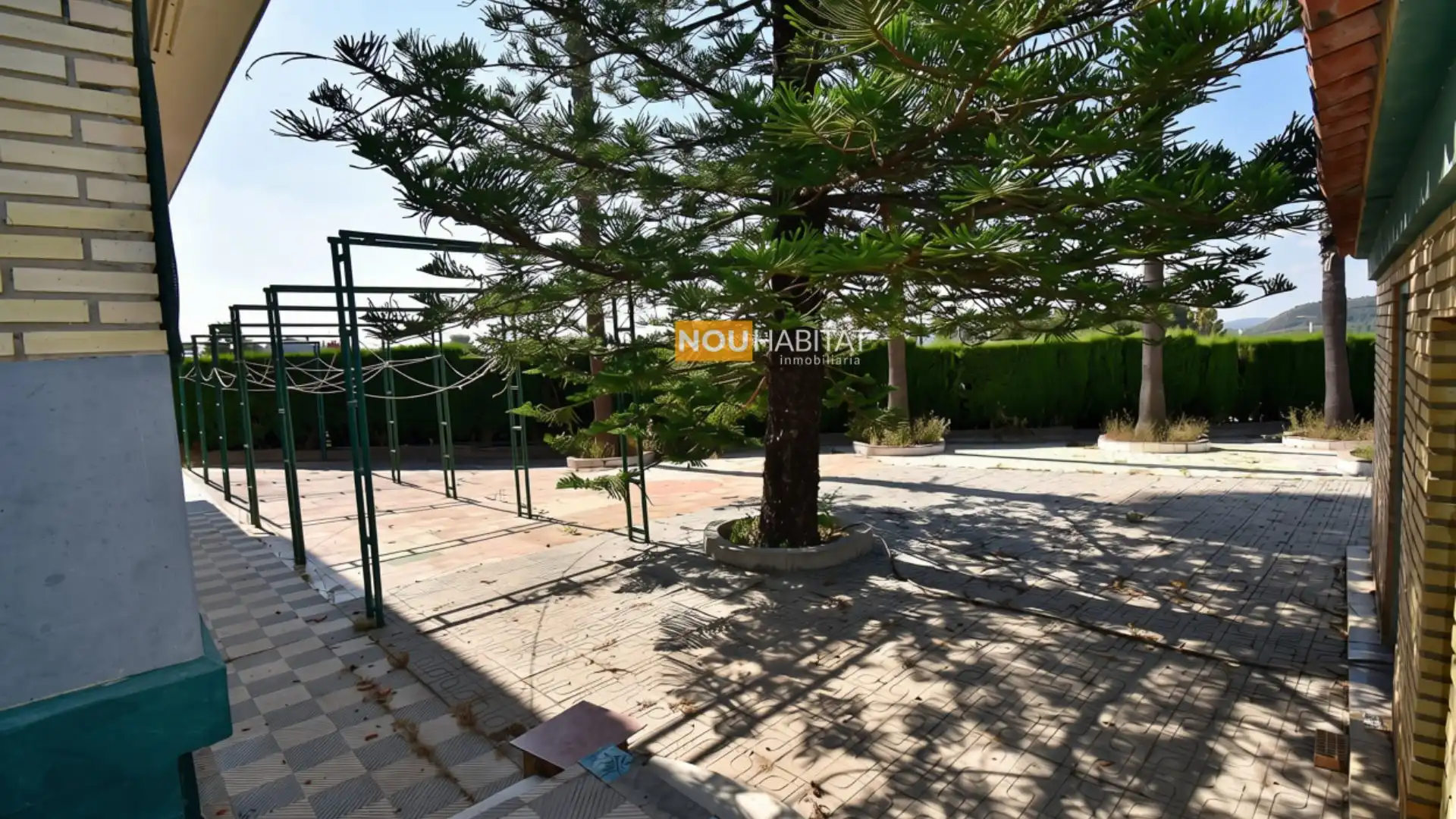 Detached house with terrace for sale in Montserrat, imagen 30