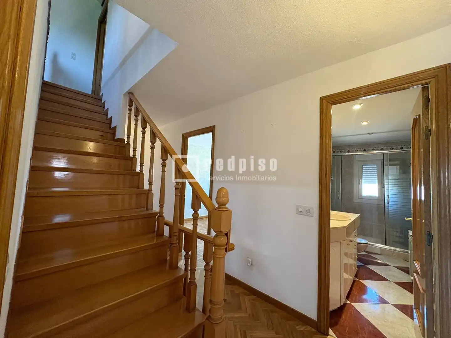 Houses for sale in Tres Cantos  with Air Conditioner, Heating and Parquet flooring