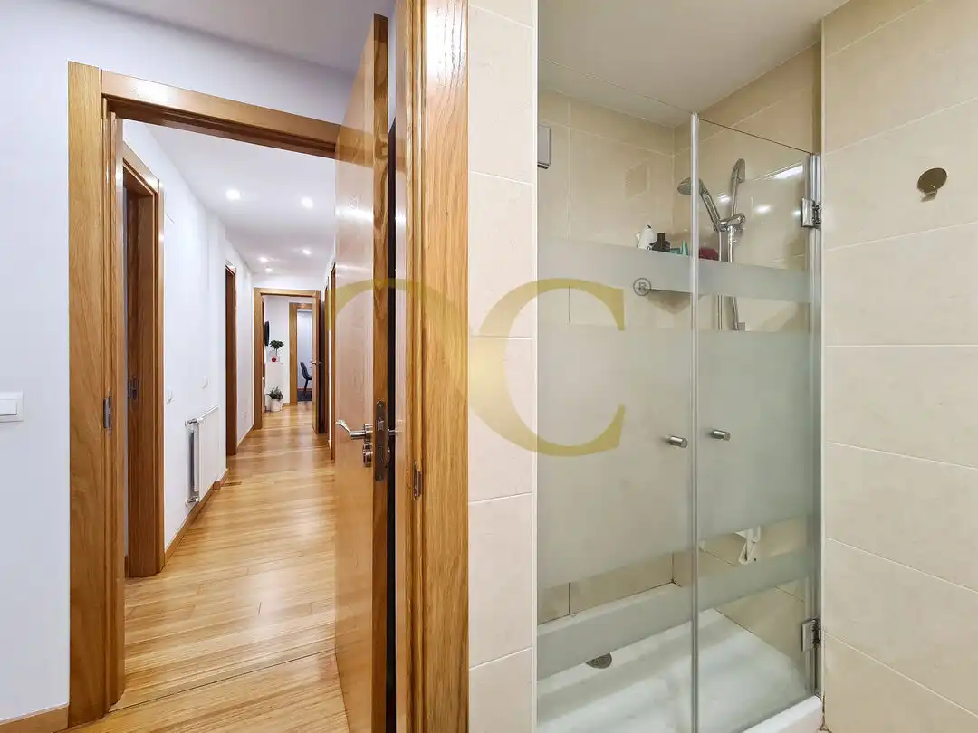 Wohnung zum Verkauf in Oviedo  mit Heizung, Privatgarten und Terrasse