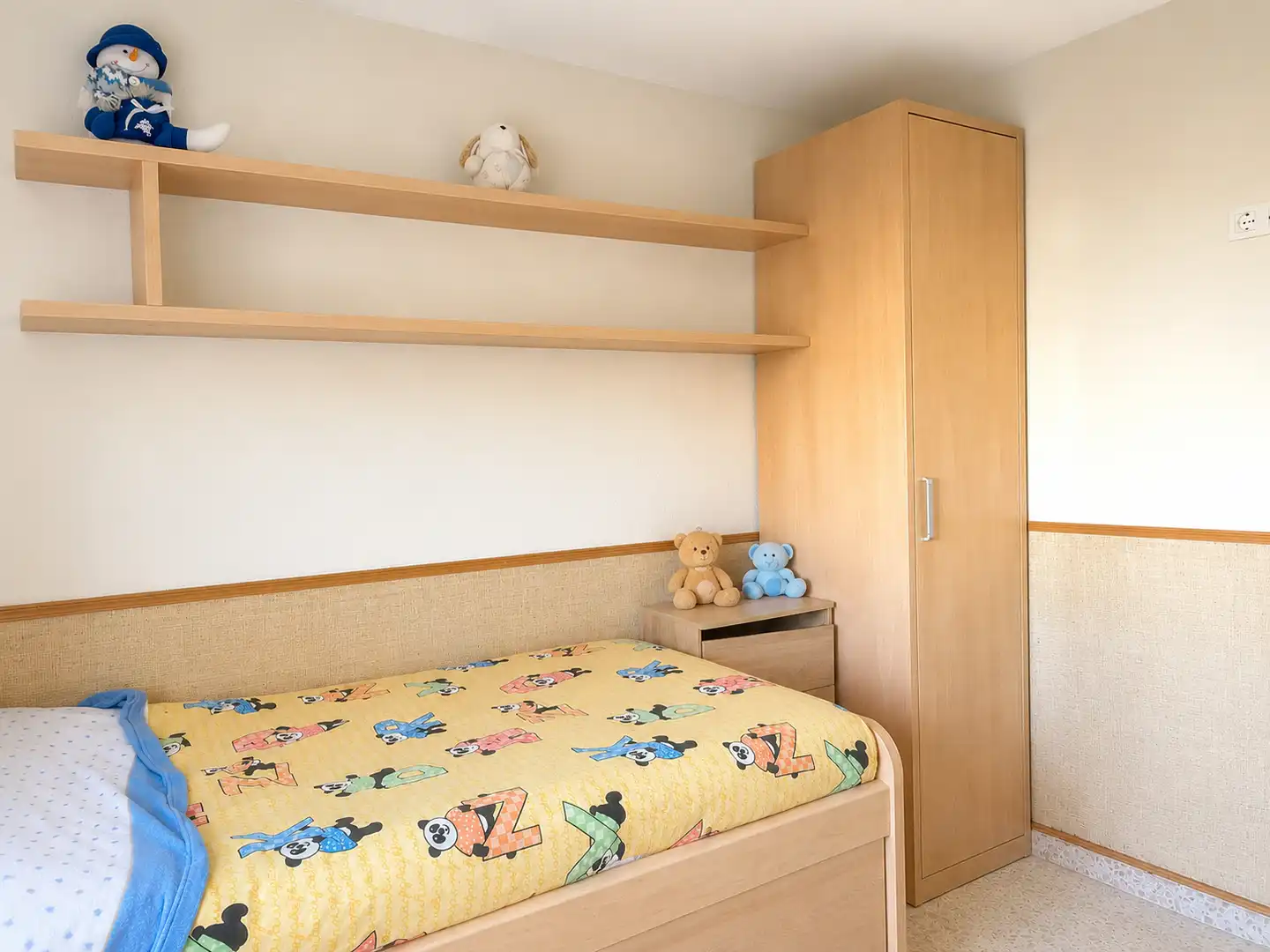 Bedroom of Flat for sale in Málaga  with Air Conditioner, Private garden and Terrace