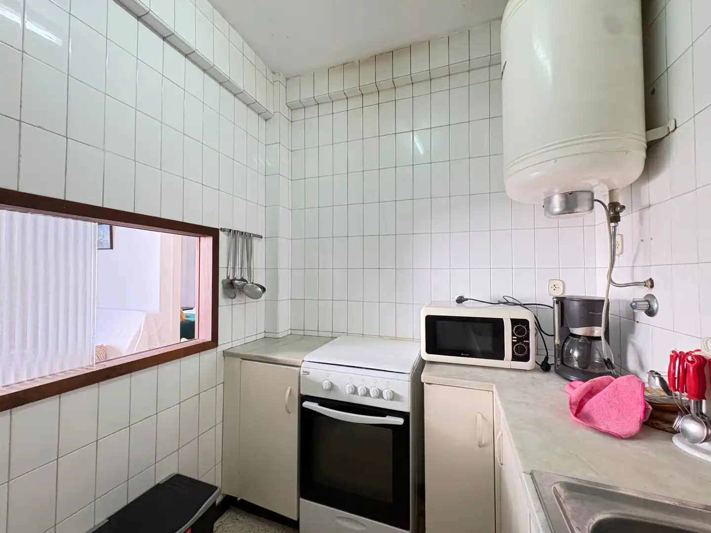 Cuina de Apartament en venda en Roses amb Terrassa, Moblat i Balcó