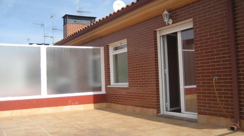 Foto 5 de Casa adosada en venta en Lardero - Los Olivos, Lardero, La Rioja