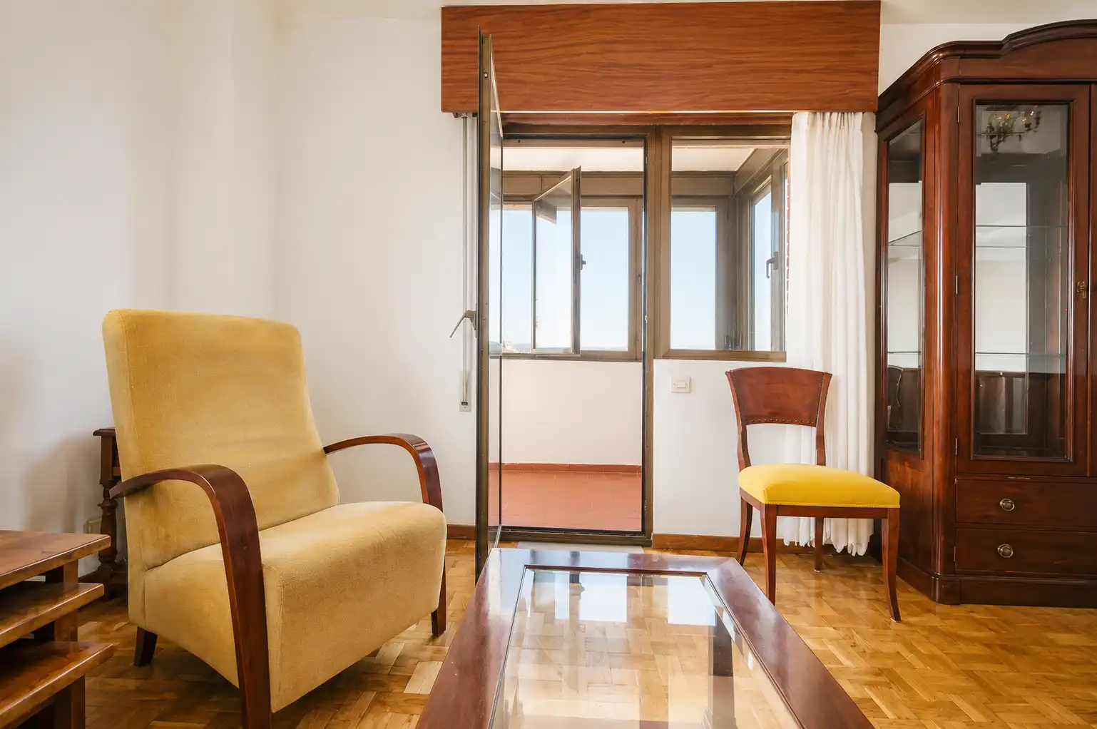 Sala d'estar de Pis de lloguer en Madrid amb Aire condicionat, Calefacció i Moblat