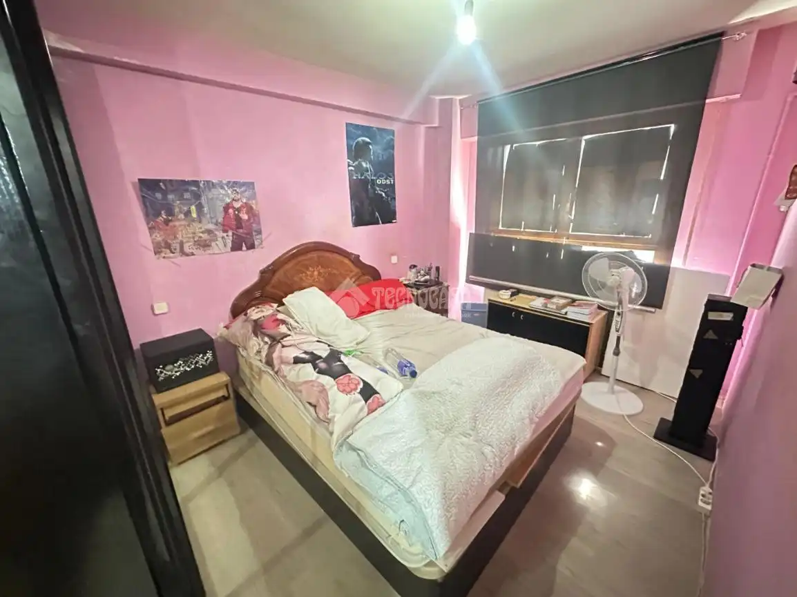 Habitación de Piso en venta en Fuenlabrada con Aire acondicionado y Calefacción