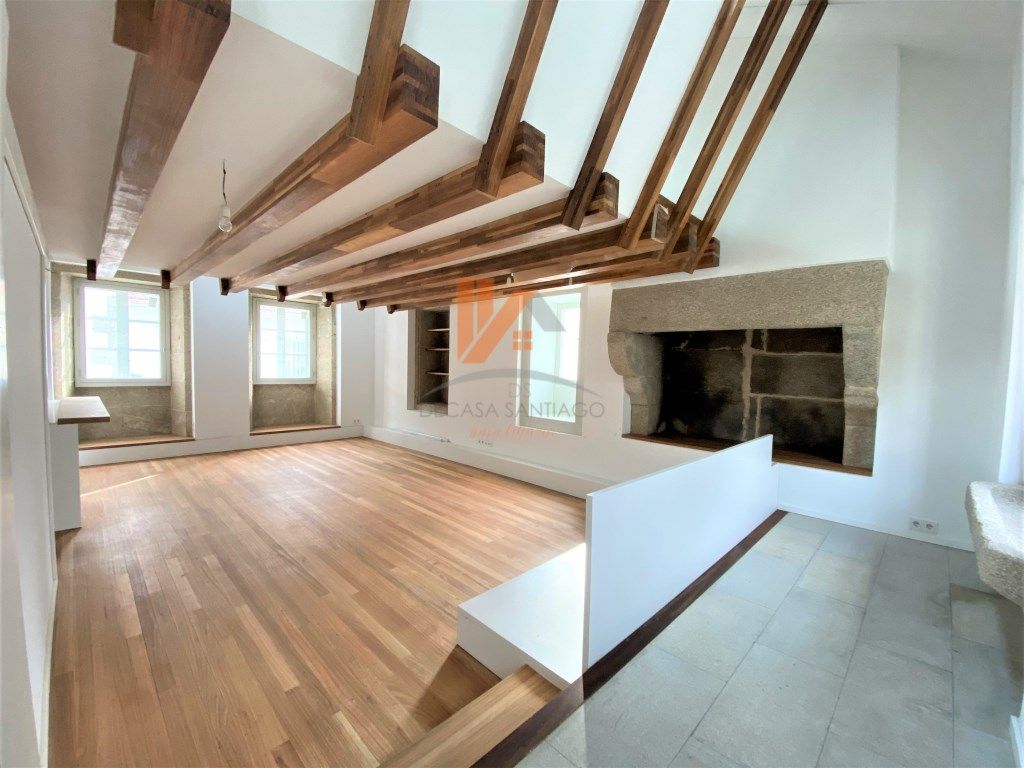 Sala d'estar de Casa o xalet en venda en Santiago de Compostela  amb Aire condicionat, Calefacció i Traster