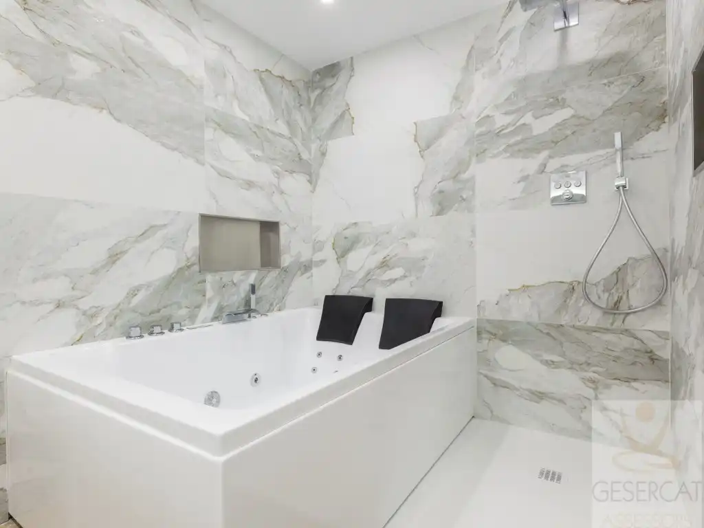 Badezimmer von Maisonette zum Verkauf in Sant Cugat del Vallès