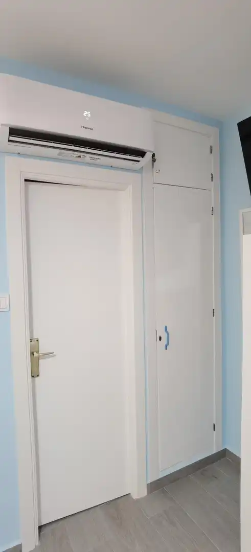Dormitori de Pis en venda en Madrid amb Aire condicionat, Terrassa i Traster