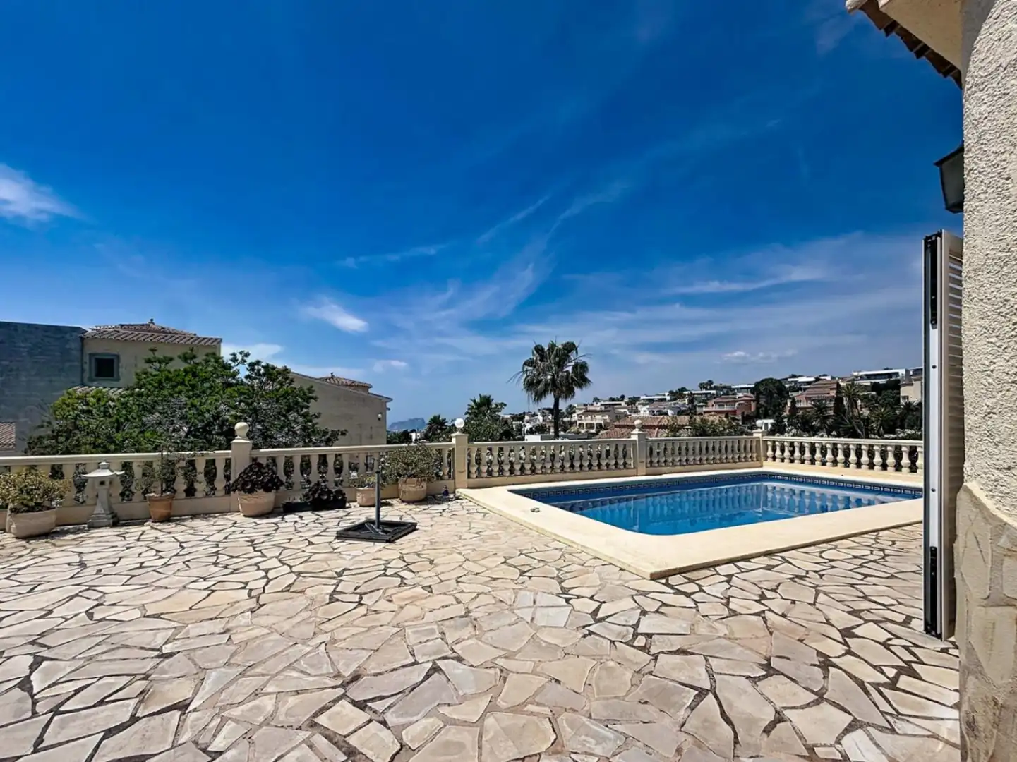 Vista exterior de Casa o chalet en venta en Benitachell / El Poble Nou de Benitatxell con Aire acondicionado, Calefacción y Jardín privado
