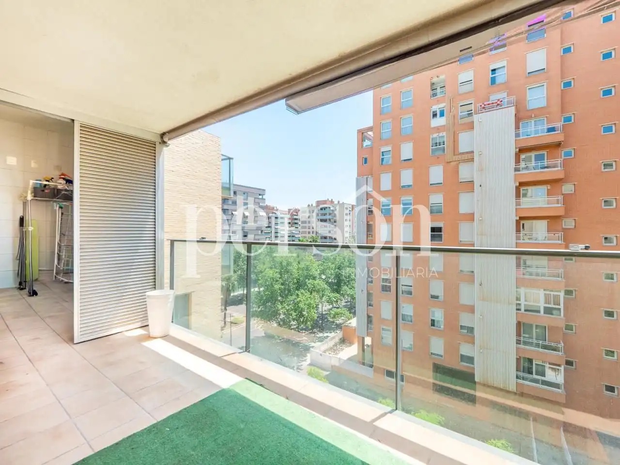 Terrace of Flat for rent in Valencia  with Air Conditioner, Balcony and Community pool