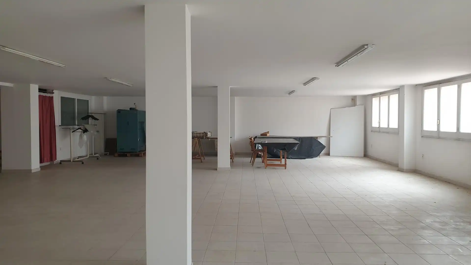 Local commercial à louer à de Pere III 7, imagen 6