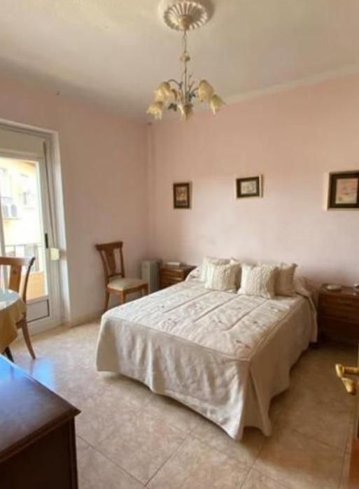 Bedroom of Flat to rent in  Granada Capital  with Balcony