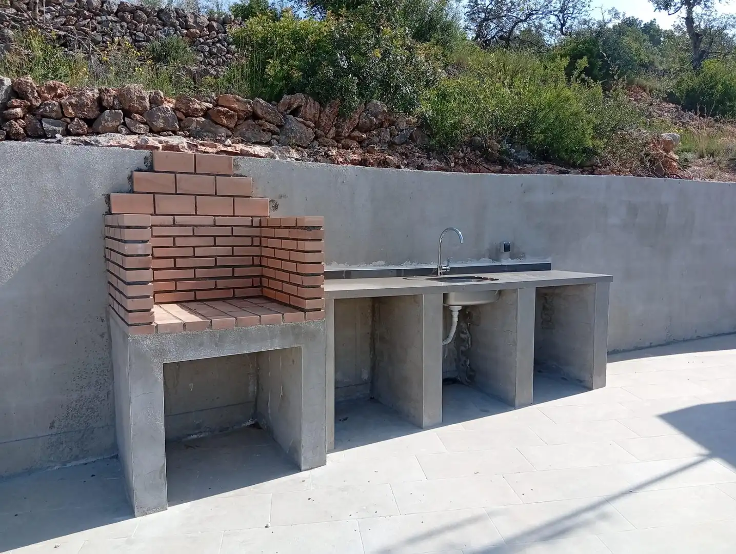 Terrace of Country homes for sale in Tortosa  with Air Conditioner, Private garden and Storage room