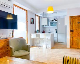 Sala d'estar de Apartament en venda en  Barcelona Capital amb Aire condicionat i Terrassa