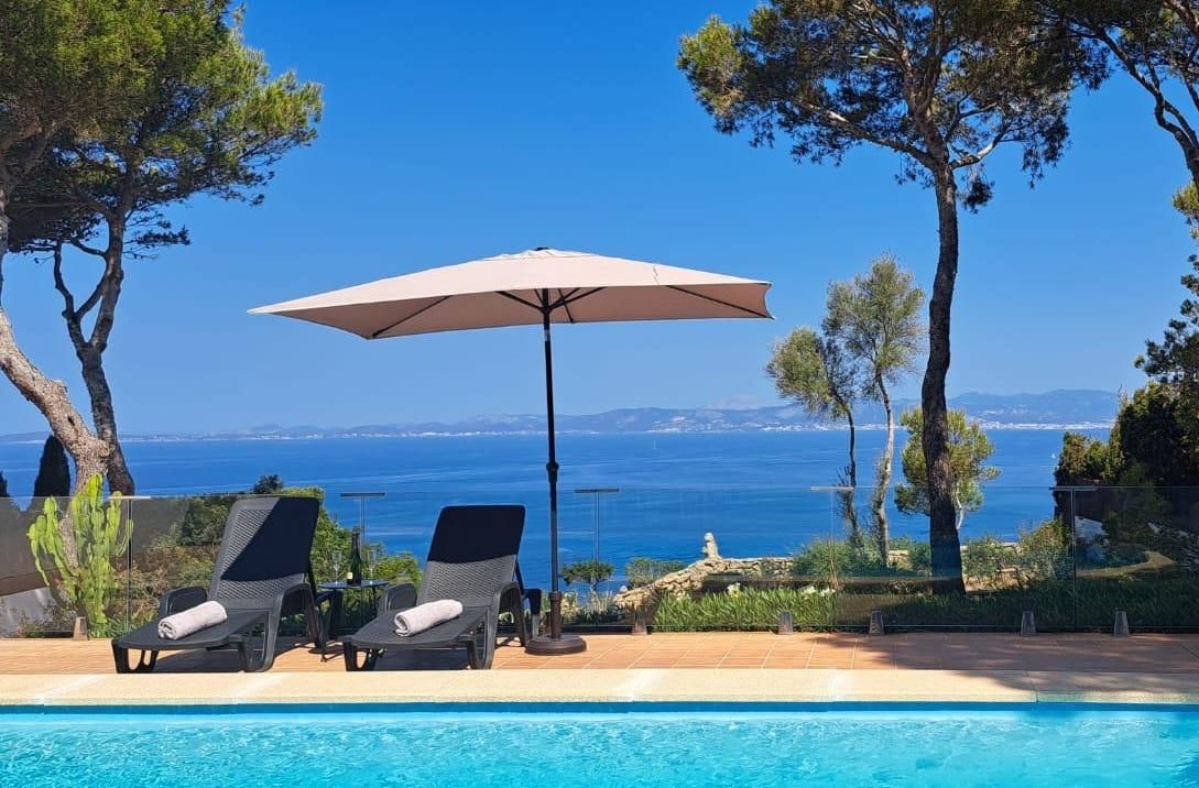 Garden of Houses for sale in Llucmajor  with Air Conditioner, Heating and Private garden