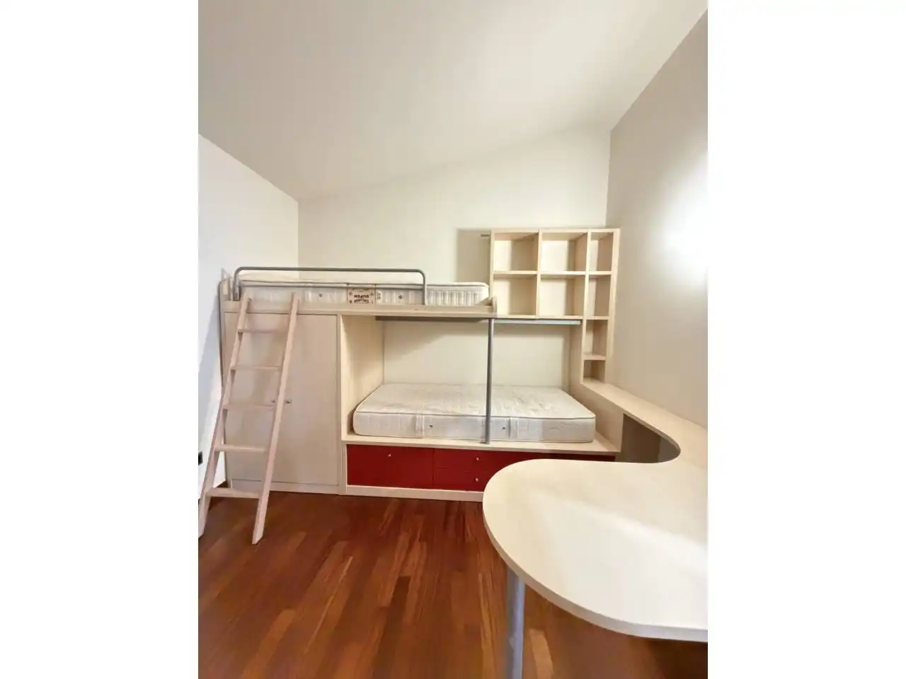 Habitación de Casa o chalet de alquiler en Quart con Aire acondicionado, Calefacción y Jardín privado