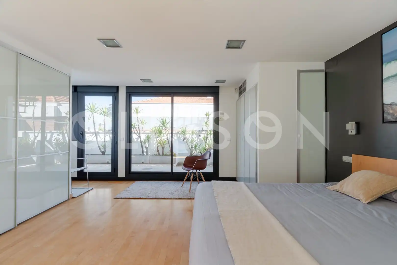 Dormitori de Casa o xalet en venda en Madrid amb Aire condicionat, Calefacció i Jardí privat