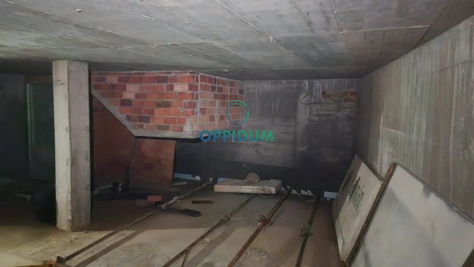 Geschaftsraum zum Verkauf in Santiago de Compostela 