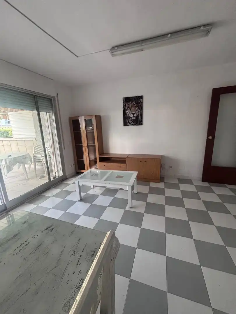 Sala de estar de Planta baja en venta en Salou con Amueblado y Piscina comunitaria